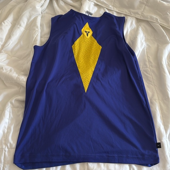 Nike Purple Gold Dri-Fit Kobe Bryant Mamba Rare Muscle Tank Womens Size Large - Picture 6 of 9